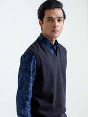 Black Sleeveless Sweater