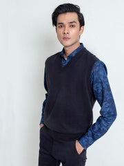 Black Sleeveless Sweater