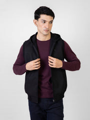 Black Sleeveless Zipper Jacket With Hoodie