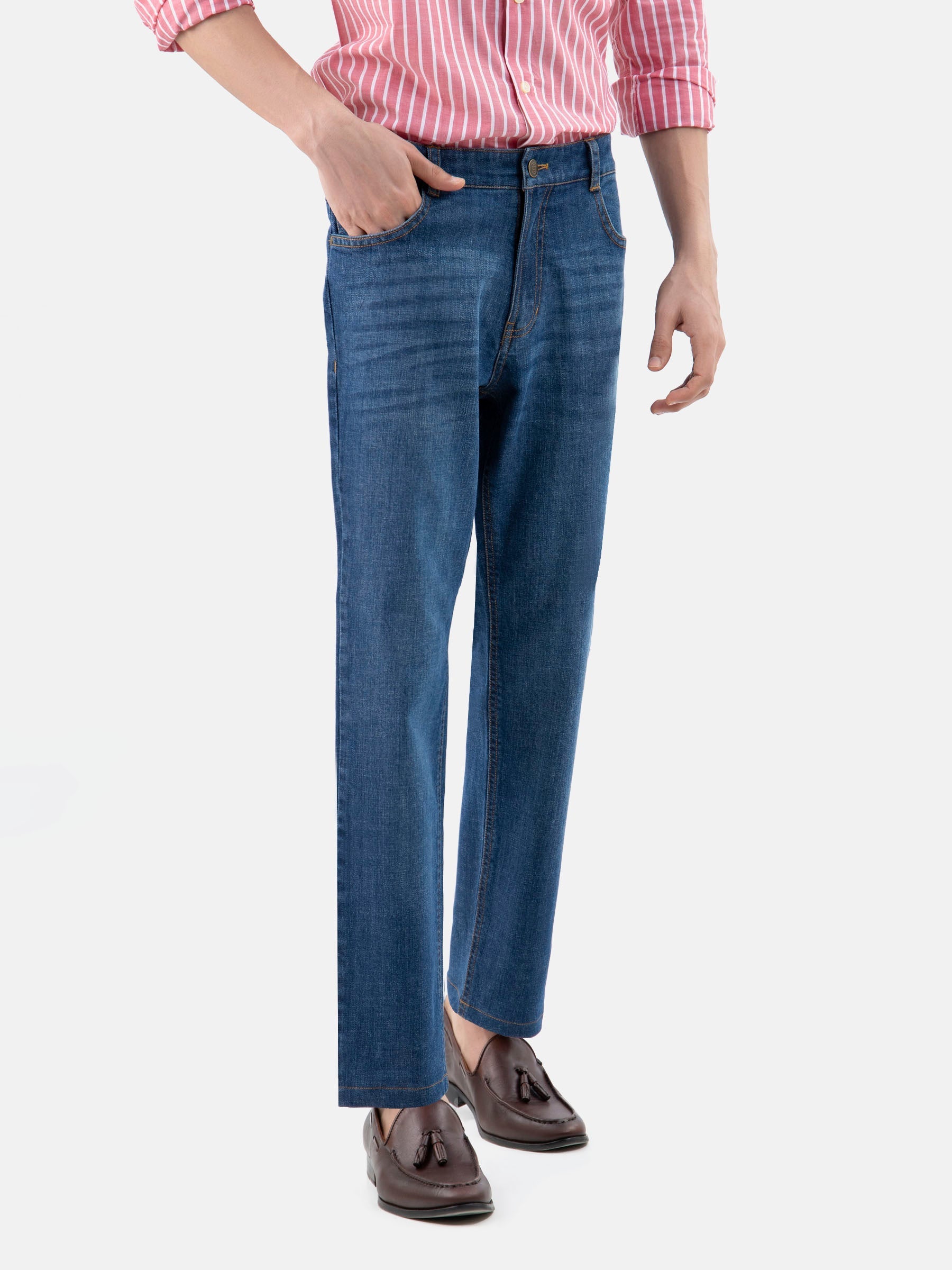 Blue Casual Fit Jeans With Whisker Wash